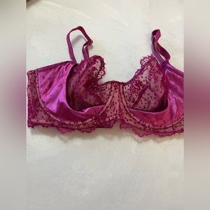 Victoria secret bra